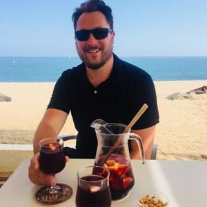 Meet your Posher, Eric